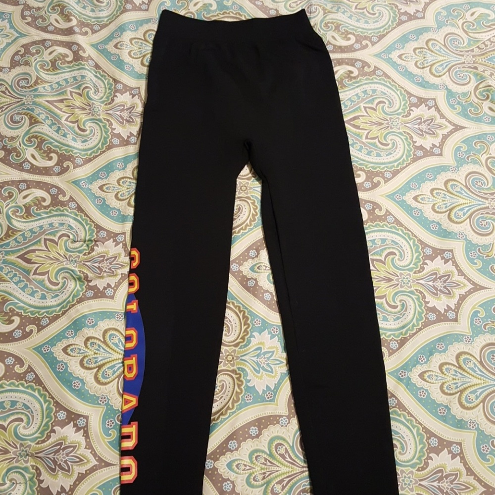 NWOT Colorado black leggings!